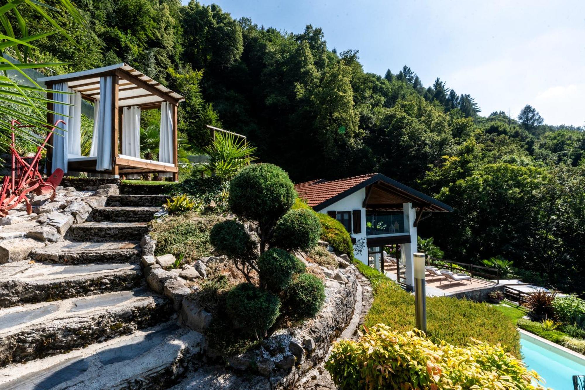 Villa Rosch 레체노 외부 사진